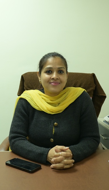 Dr Kirti chowdhary